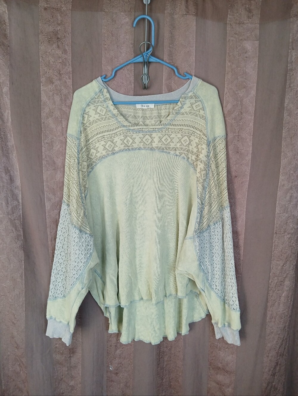 💎 Oli & Hali Women's Top Light Mint Green Boho Knit Sweater